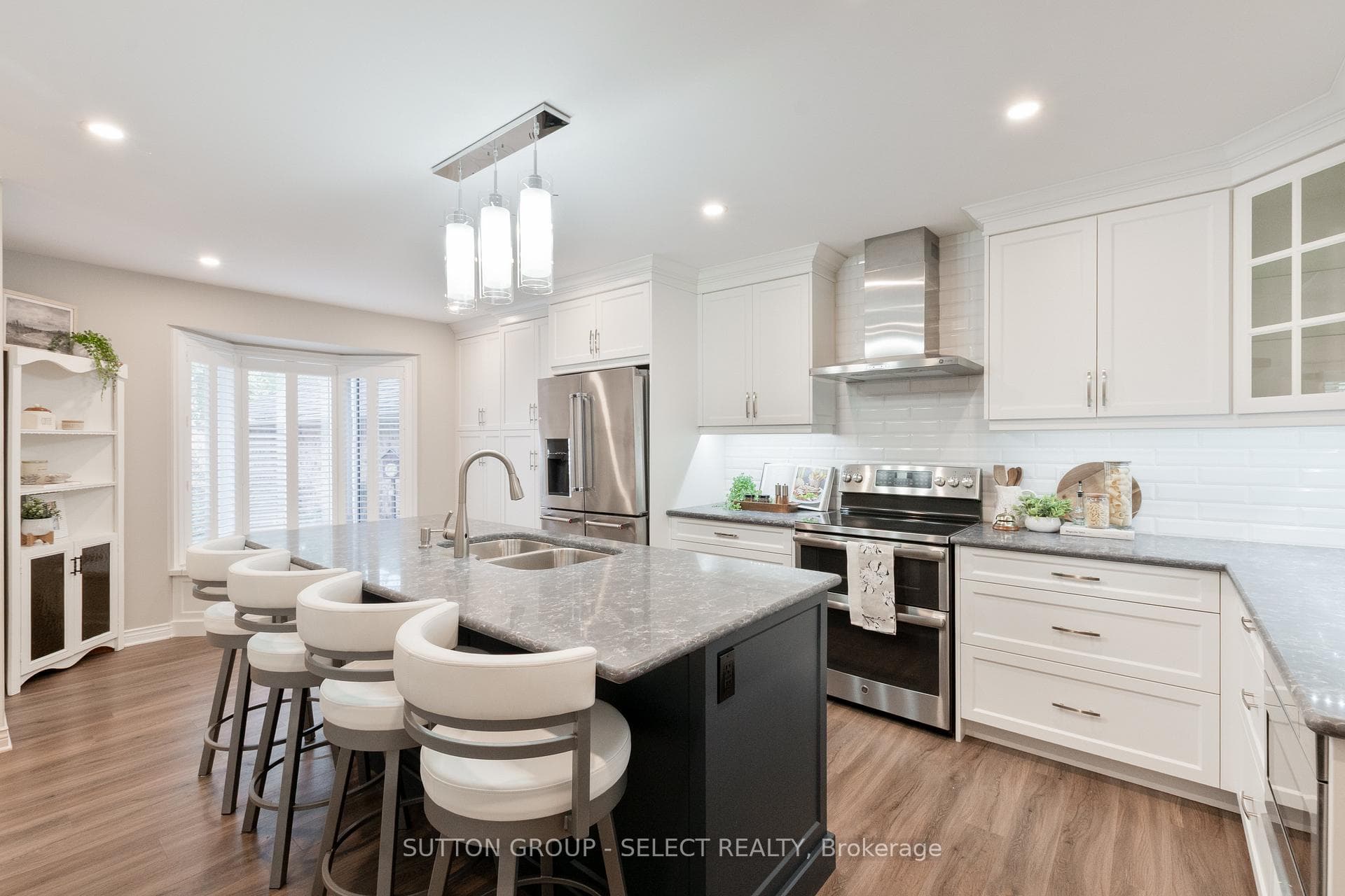 1443 Commissioners Road Unit 37 photo 16
