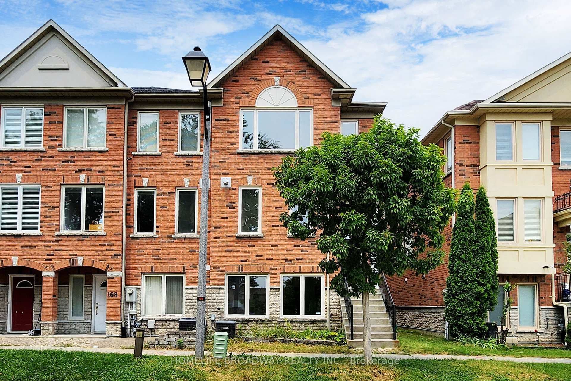 170 Galleria Parkway photo 1