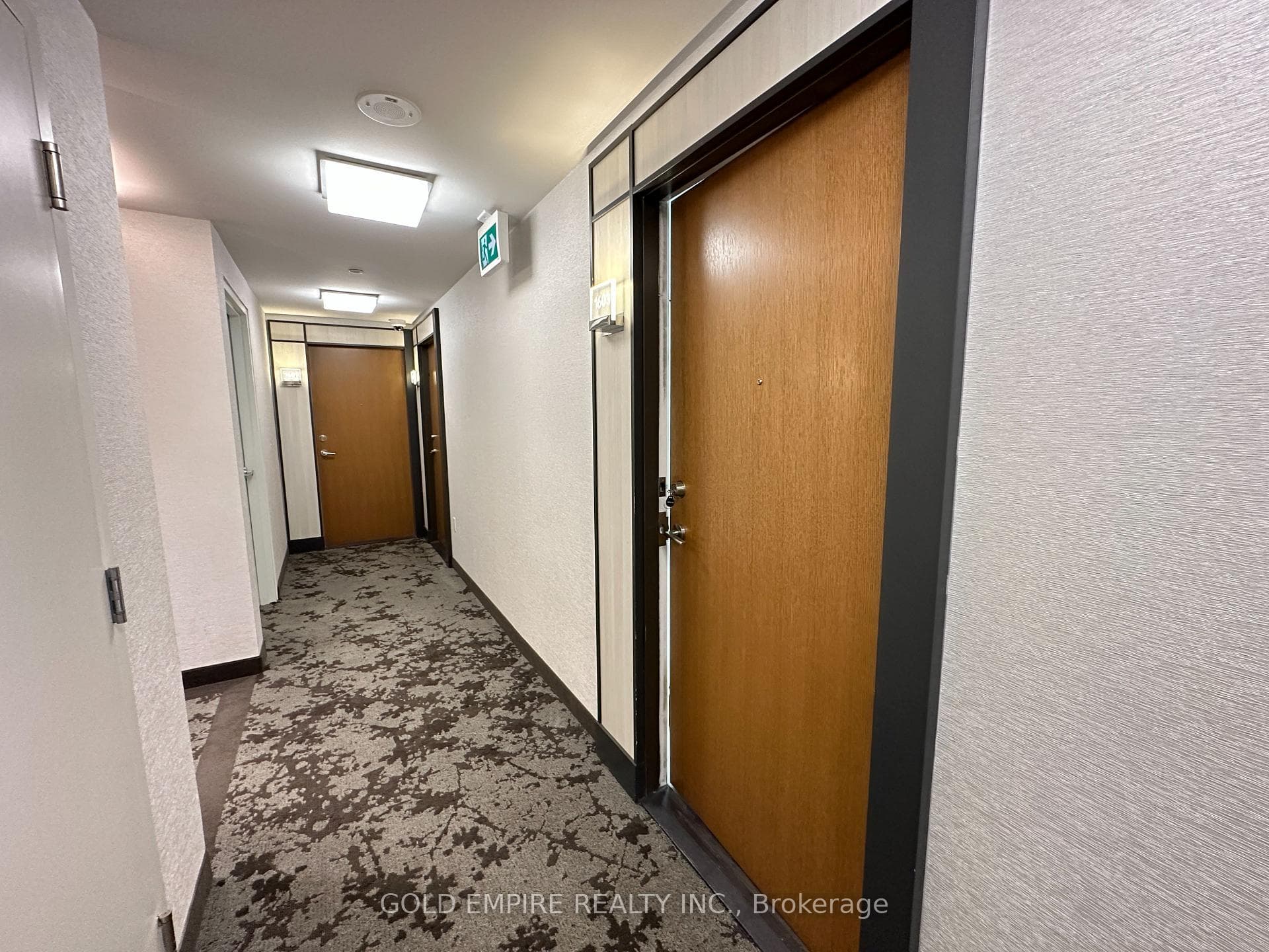 20 Shore Breeze Drive Unit 1603 photo 11