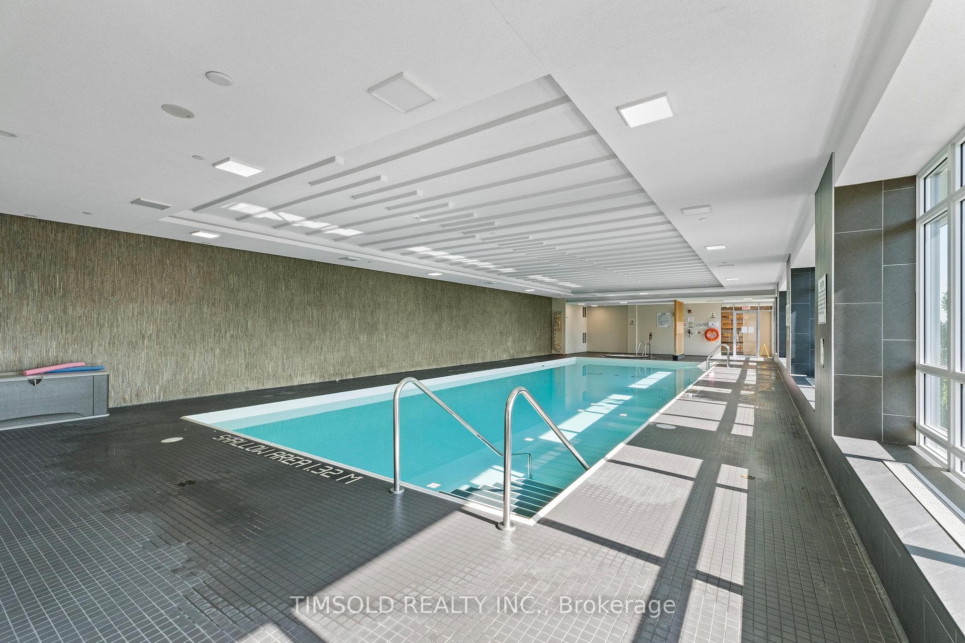 30 Herons Hill Way Unit 2501 photo 25