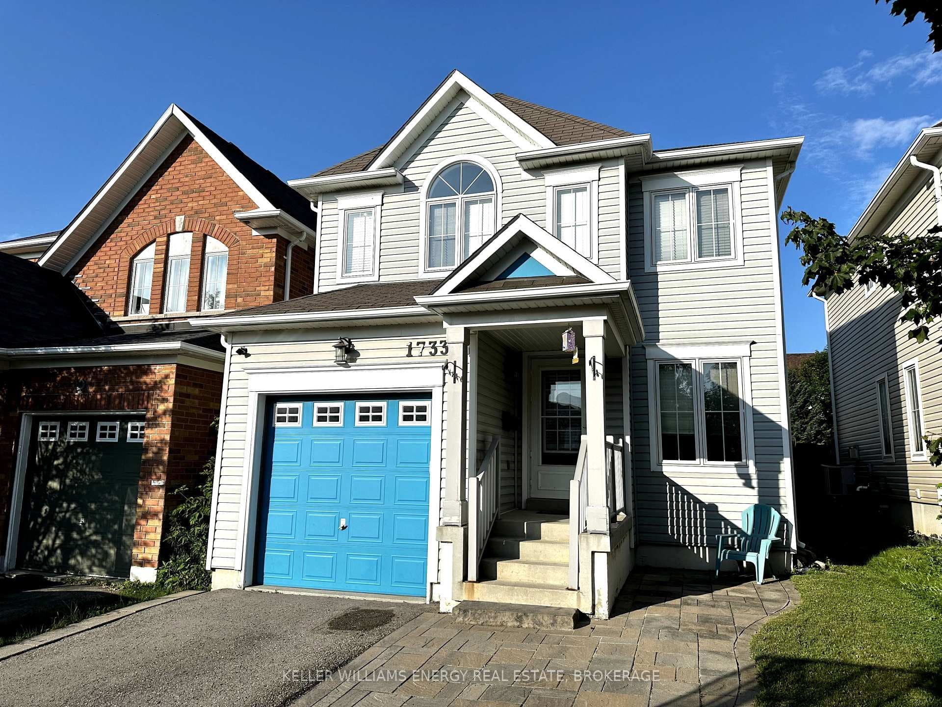 1733 Yardley Street photo 1