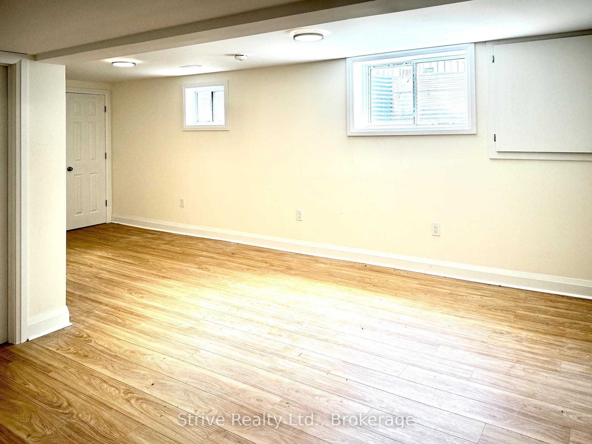 447 Harcourt Boulevard photo 8