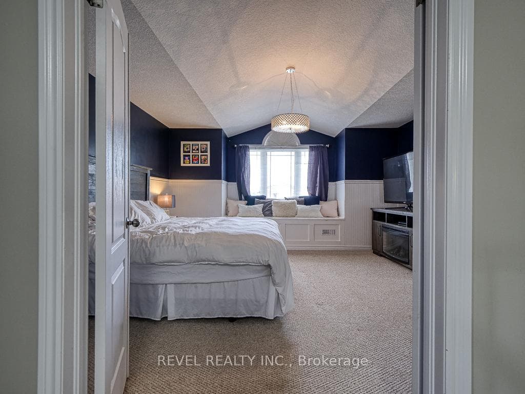 236 Three Wood Drive photo 16
