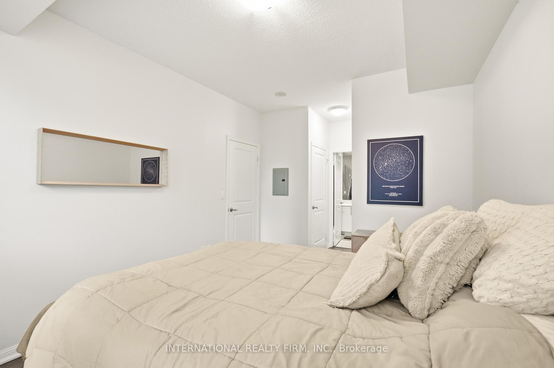 628 Fleet Street Unit 711 photo 23