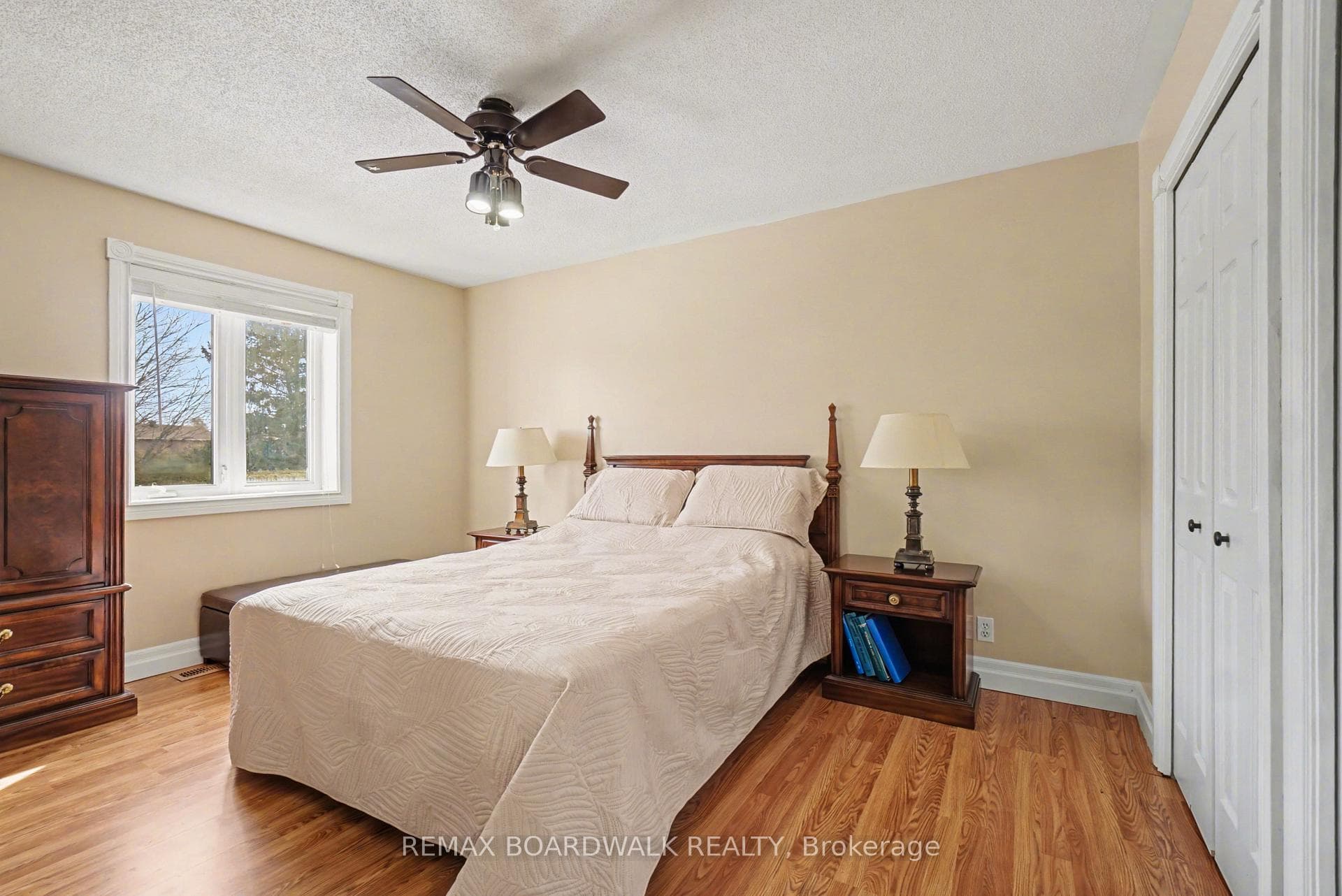 32 Faucher Boulevard photo 21