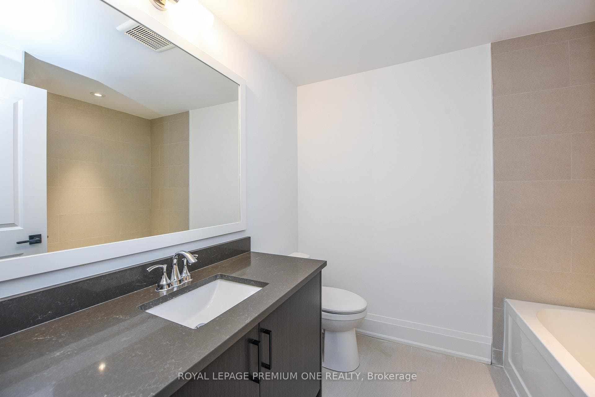 1 Wasdale Road Unit 119 photo 21