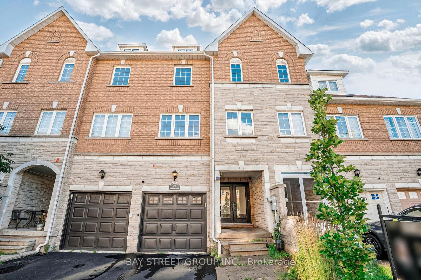 593 Candlestick Circle photo 2