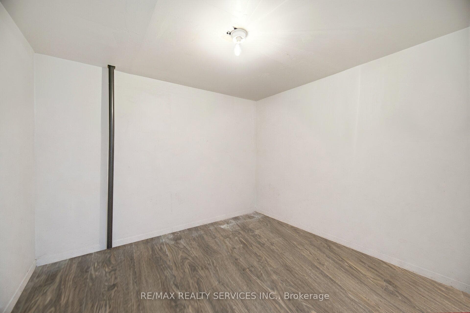 31 Seahorse Avenue photo 32