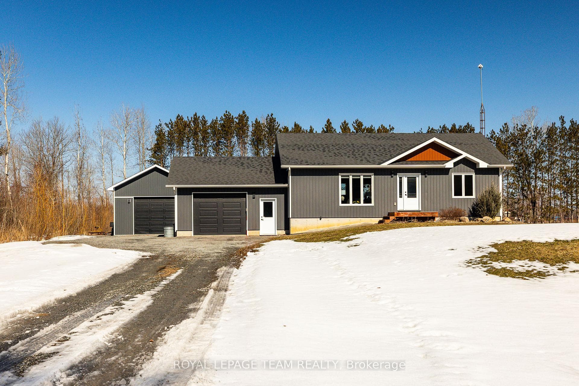 10625 Loughlin Ridge Road photo 1