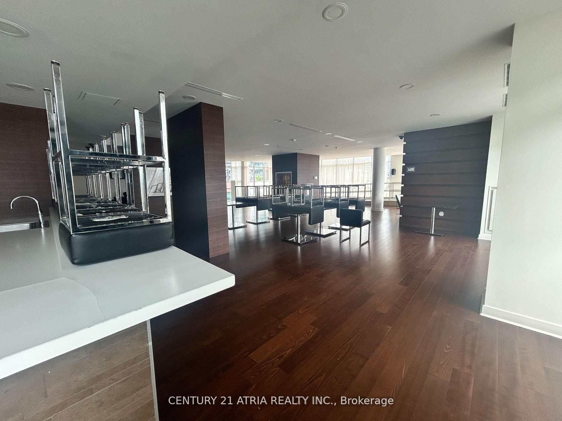 112 George Street Unit S306 photo 24