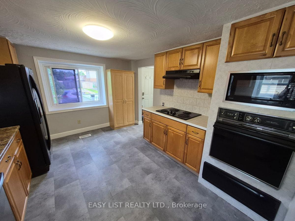 850 St Marys Street photo 9