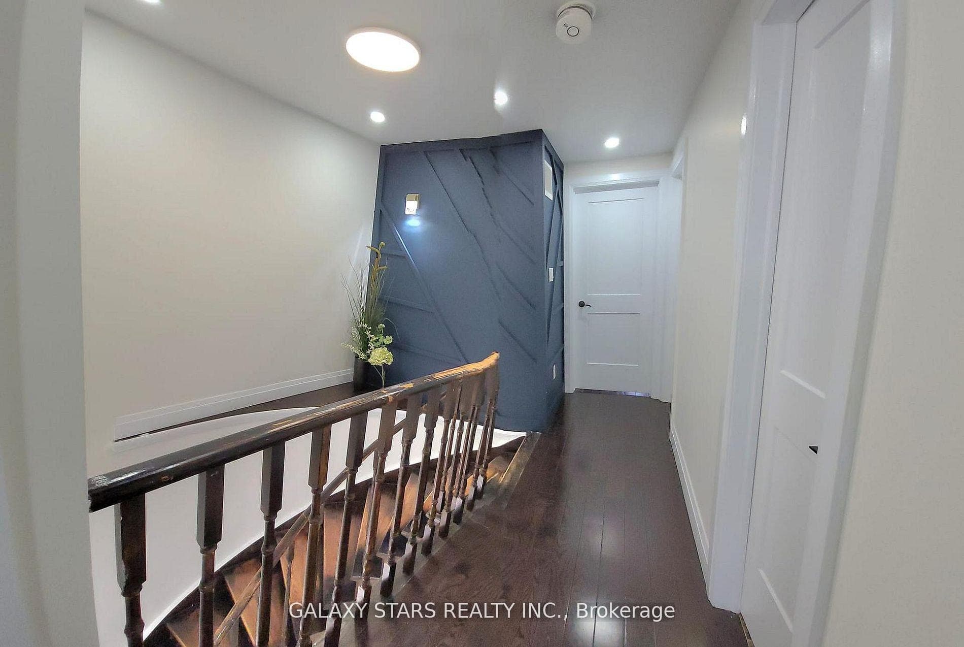 24 Pettigrew Court photo 17