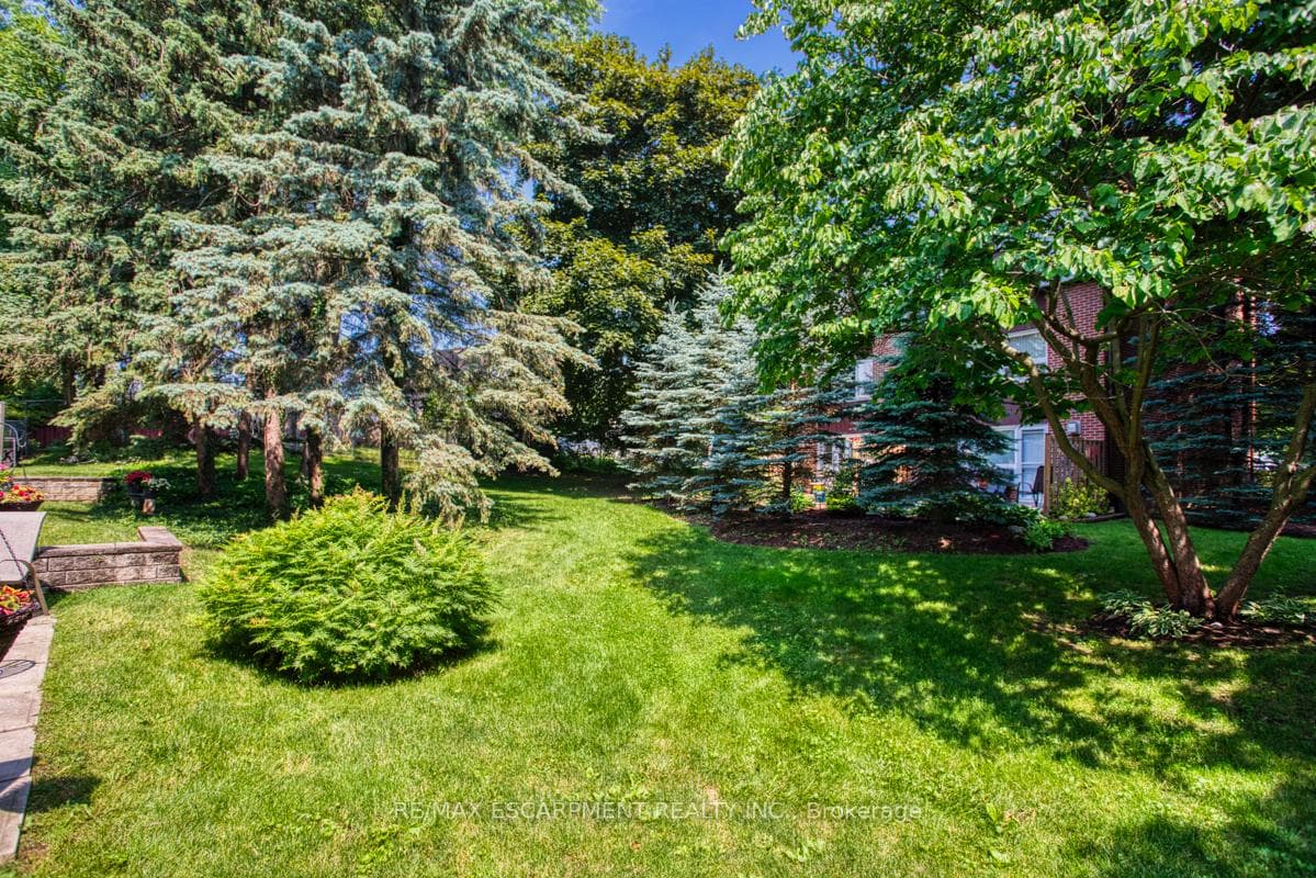 2 Briar Lane photo 26