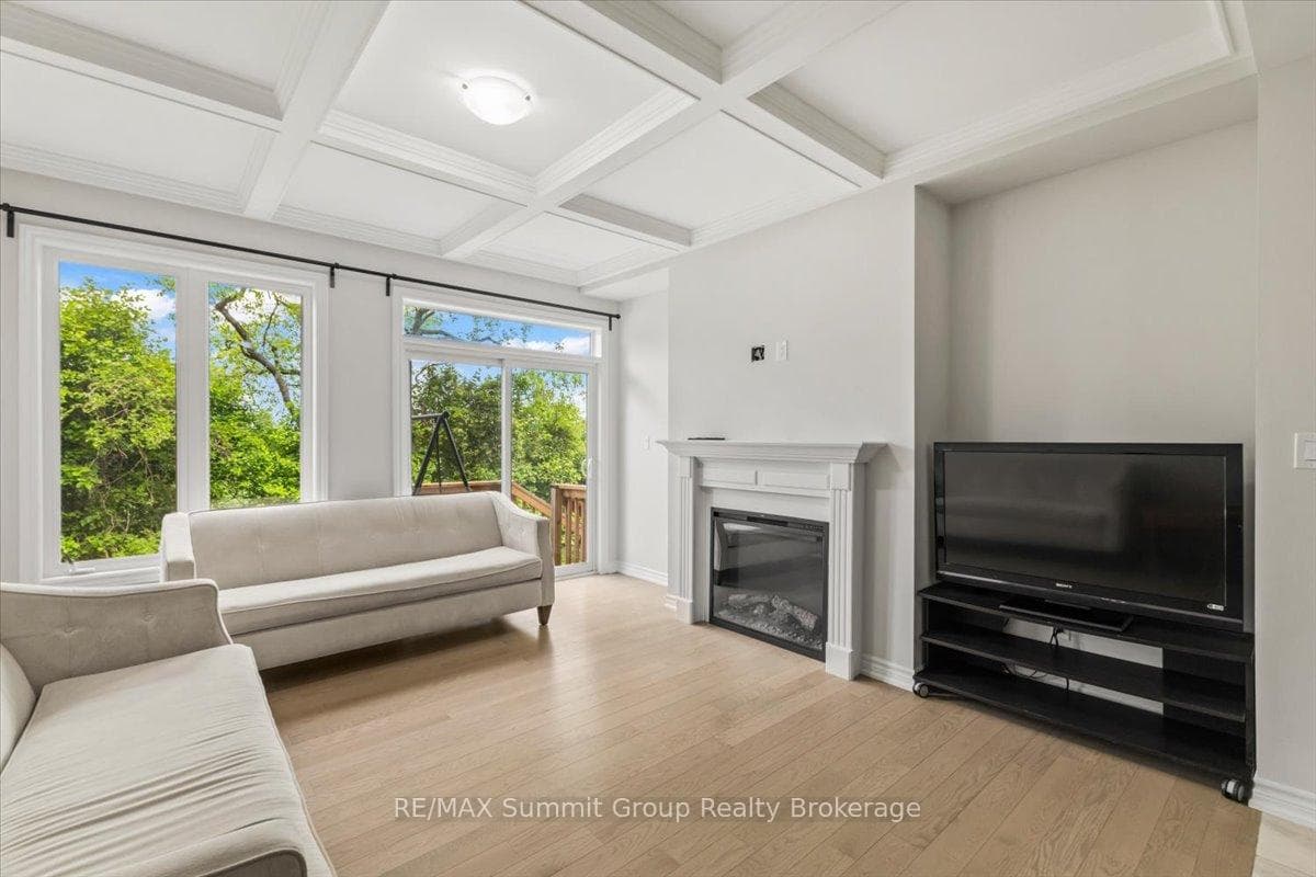 118 Stonebrook Way photo 6