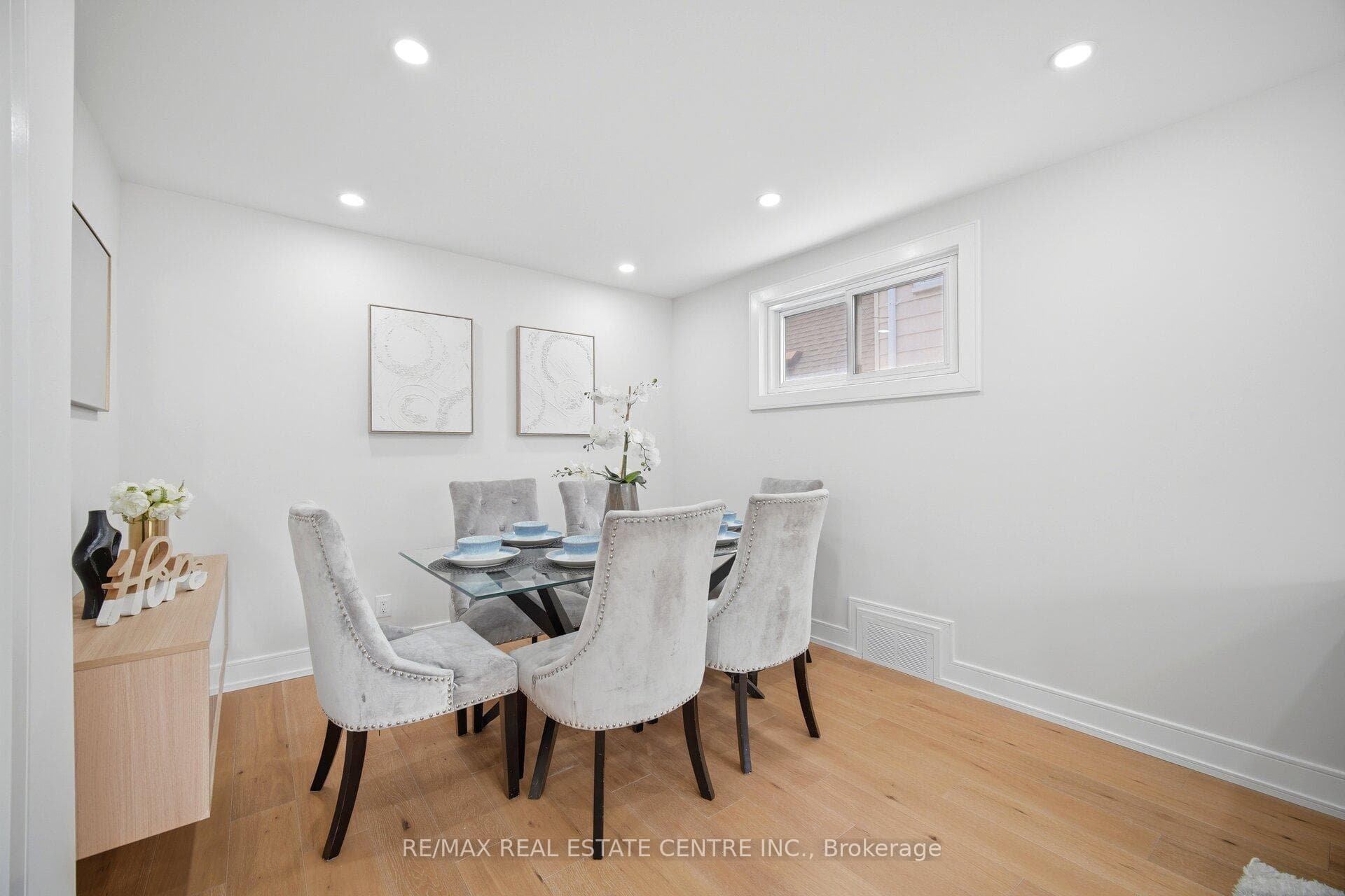 109 Glencrest Boulevard photo 8