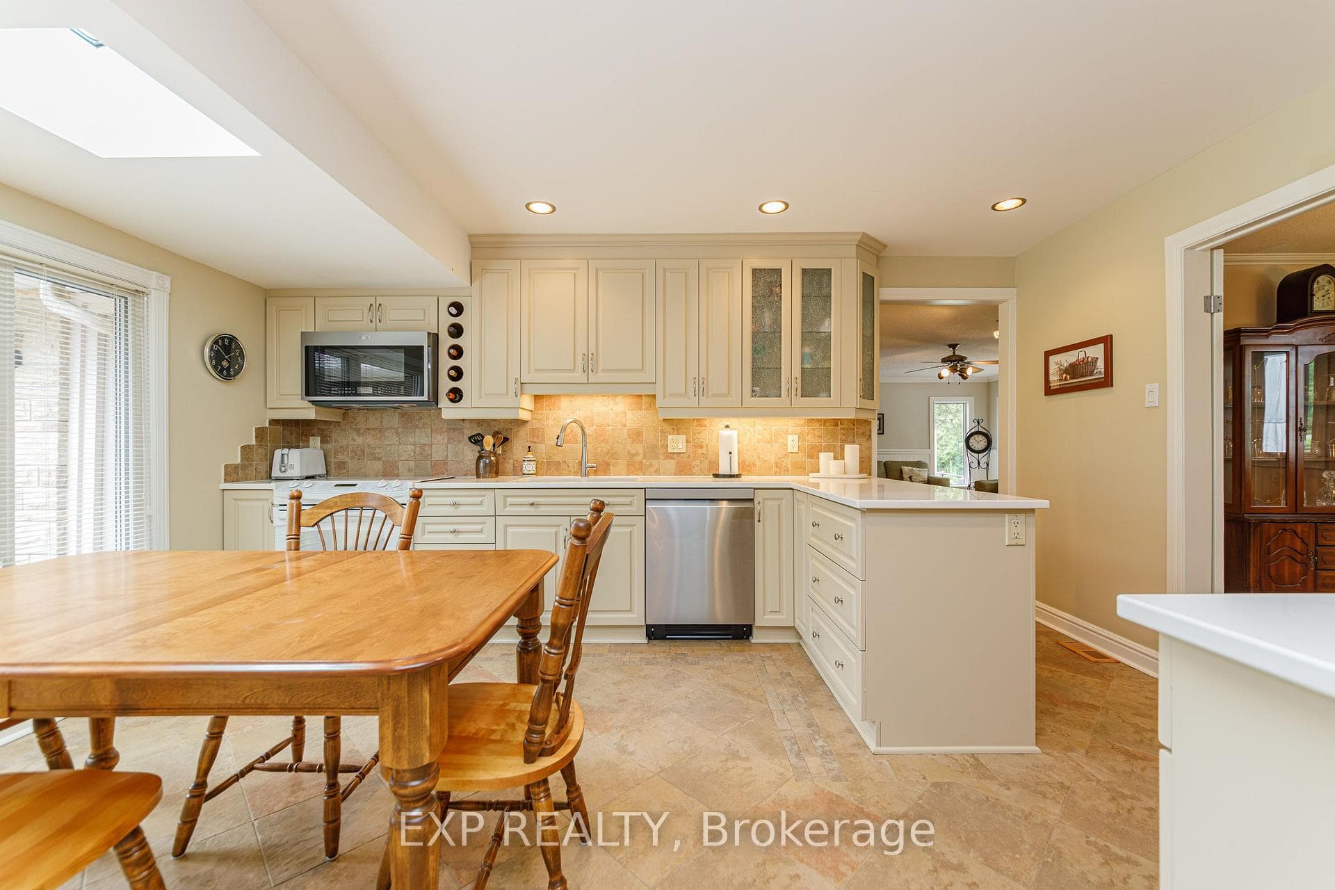 1299 Fairway Drive photo 11