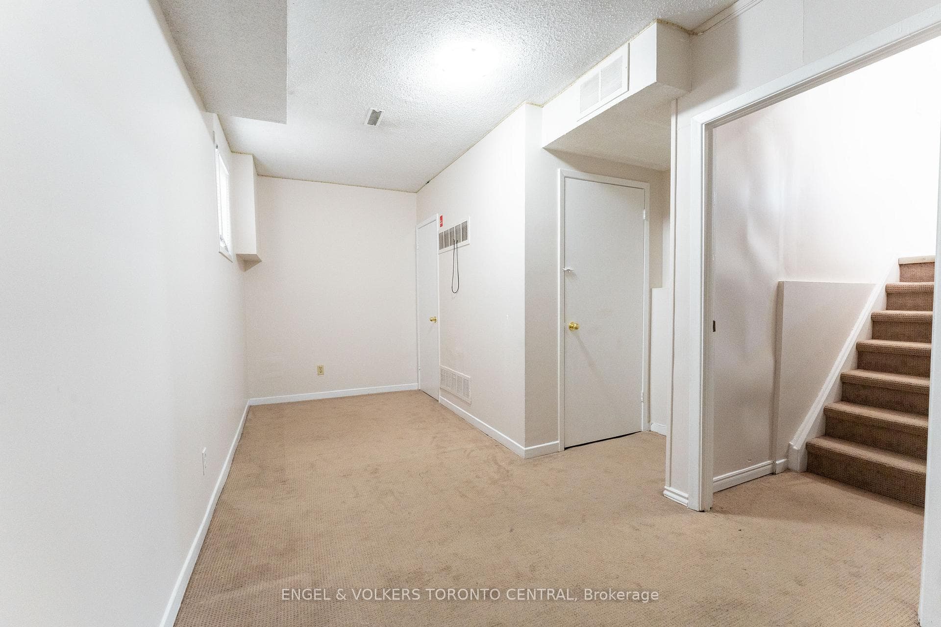 Could Be 5th Bedroom