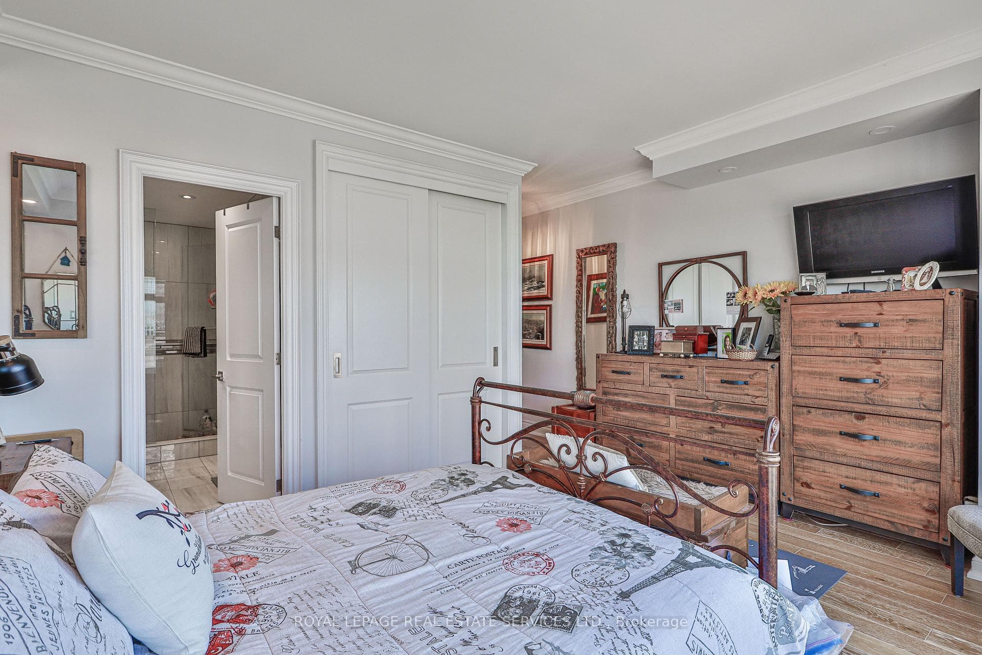 2267 Lakeshore Boulevard Unit 1304 photo 18