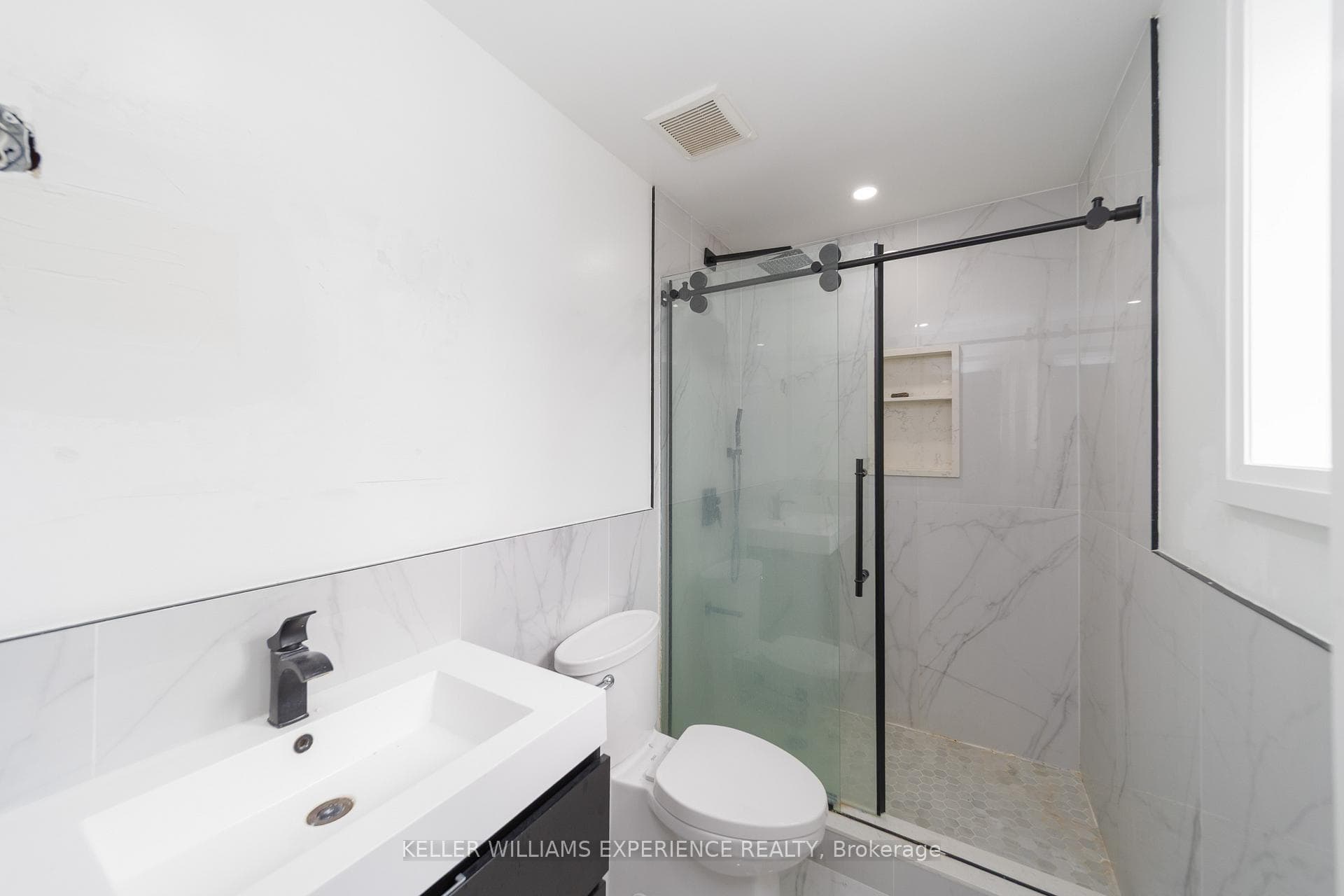 90 Sproule Drive photo 15