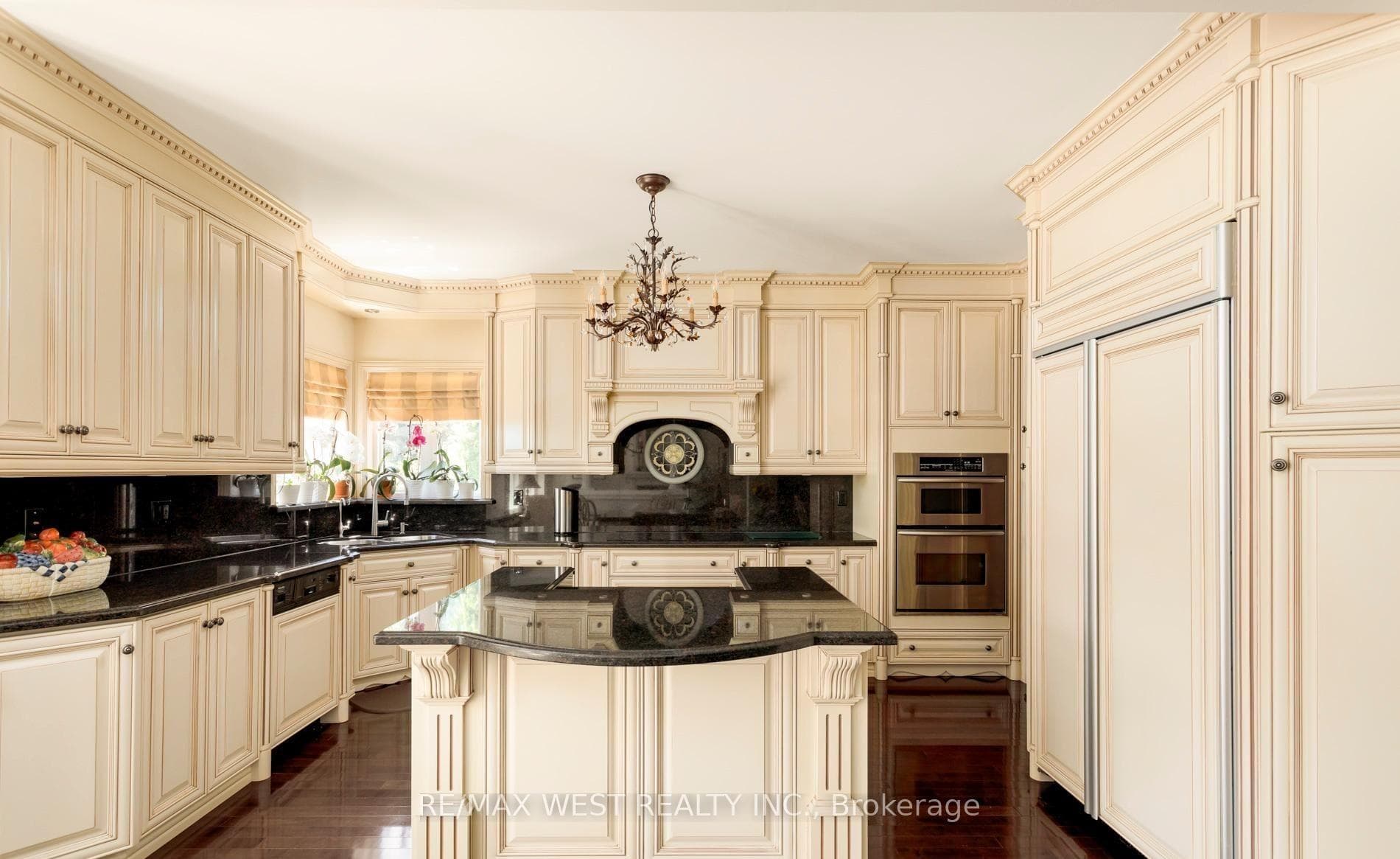 3338 Fox Run Circle photo 11