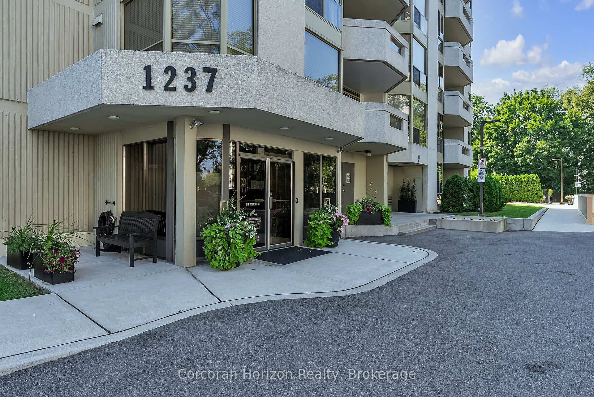 1237 North Shore Boulevard Unit 1201 photo 3