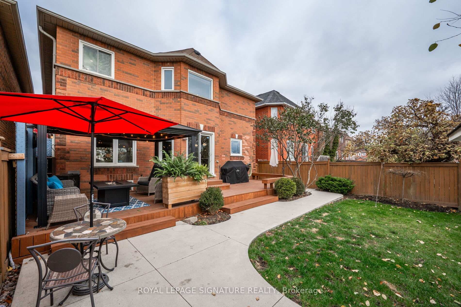 860 Bramble Court photo 38