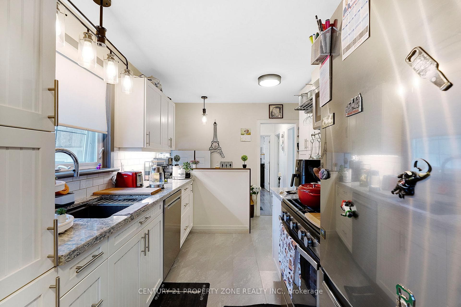 74 John Street photo 6
