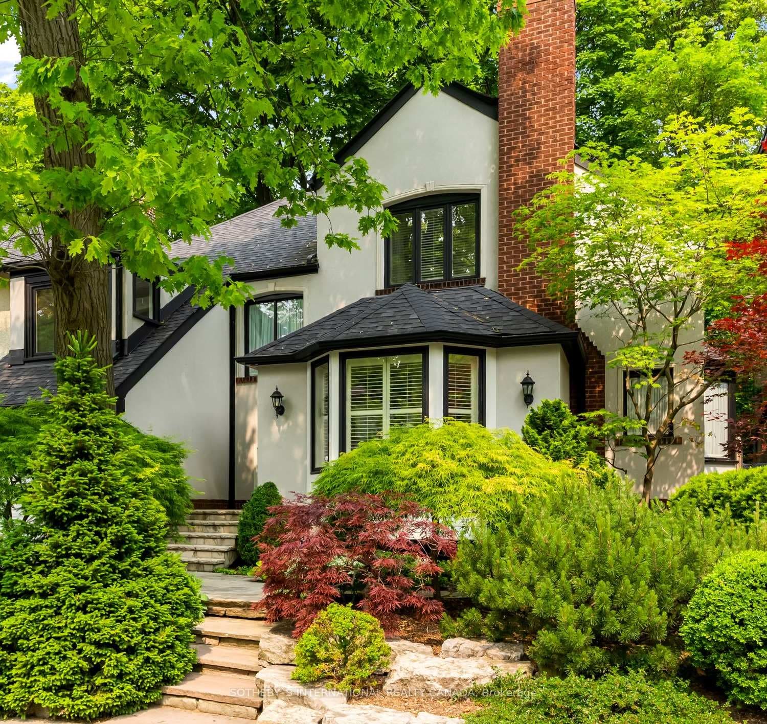 189 Hudson Drive photo 1