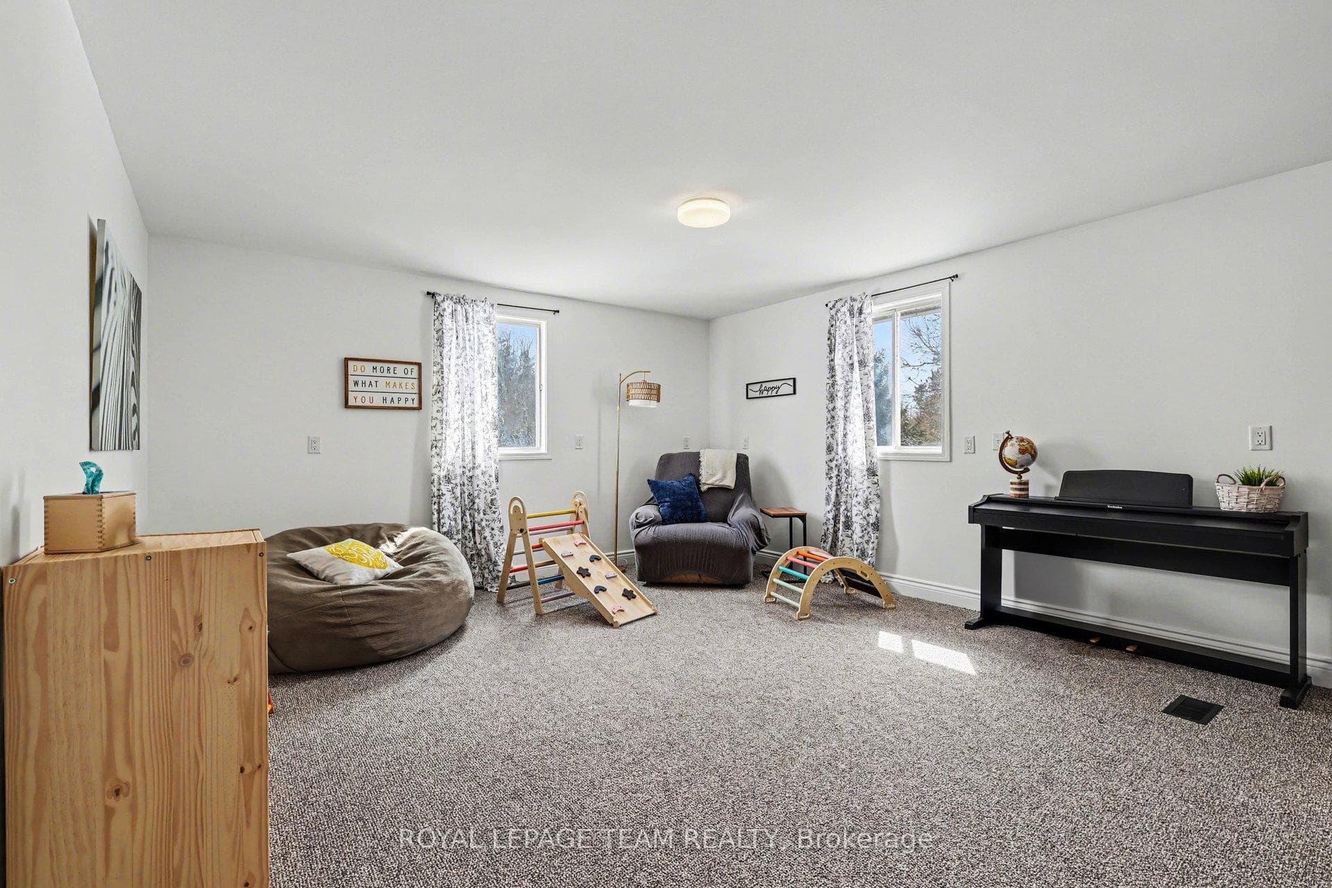 2nd floor loft