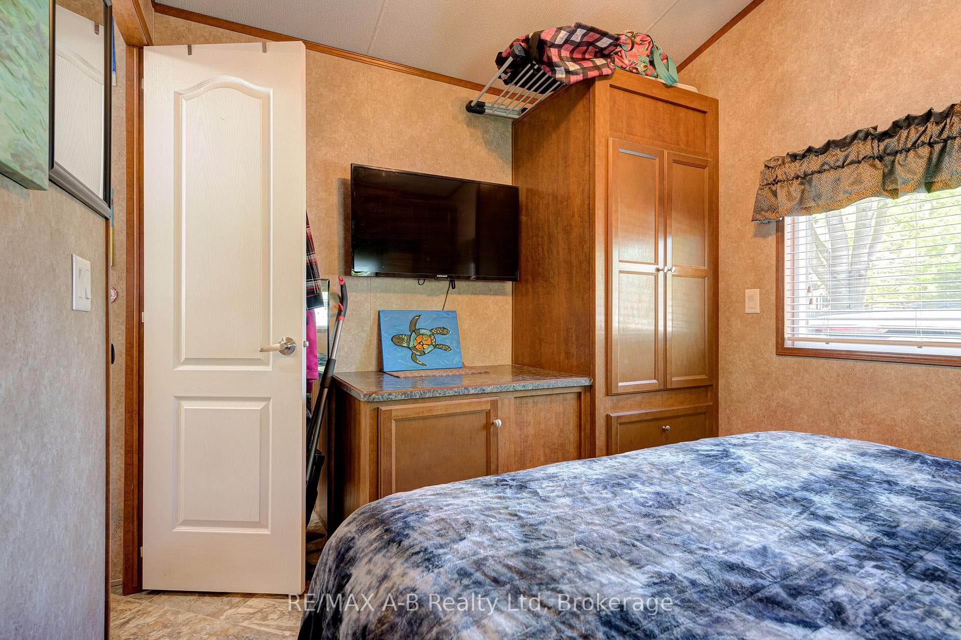 923590 Road 92 Road Unit 612 photo 20