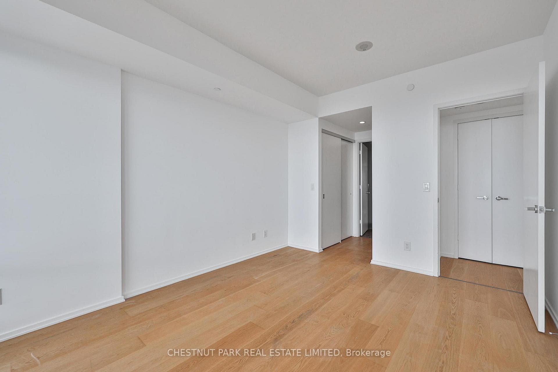 1 Bloor Street Unit 7203 photo 13