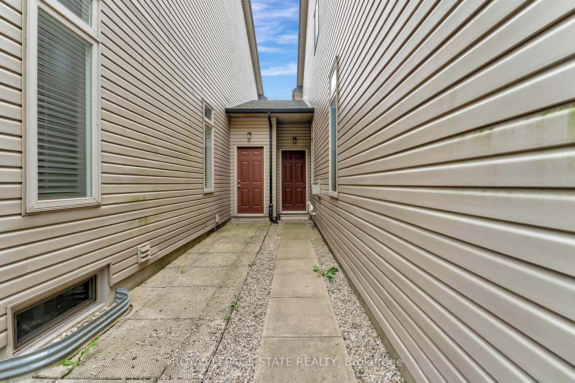 400 Stonehenge Drive Unit 21 photo 39