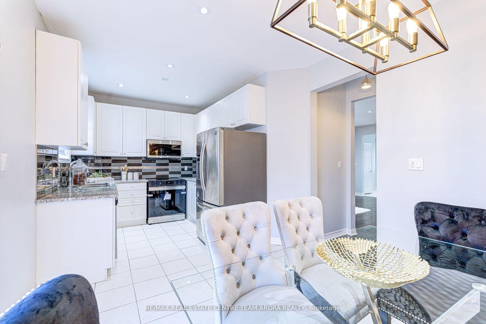 361 Cedric Terrace photo 20