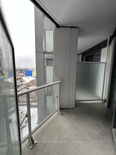 2020 Bathurst Street Unit 707 photo 8