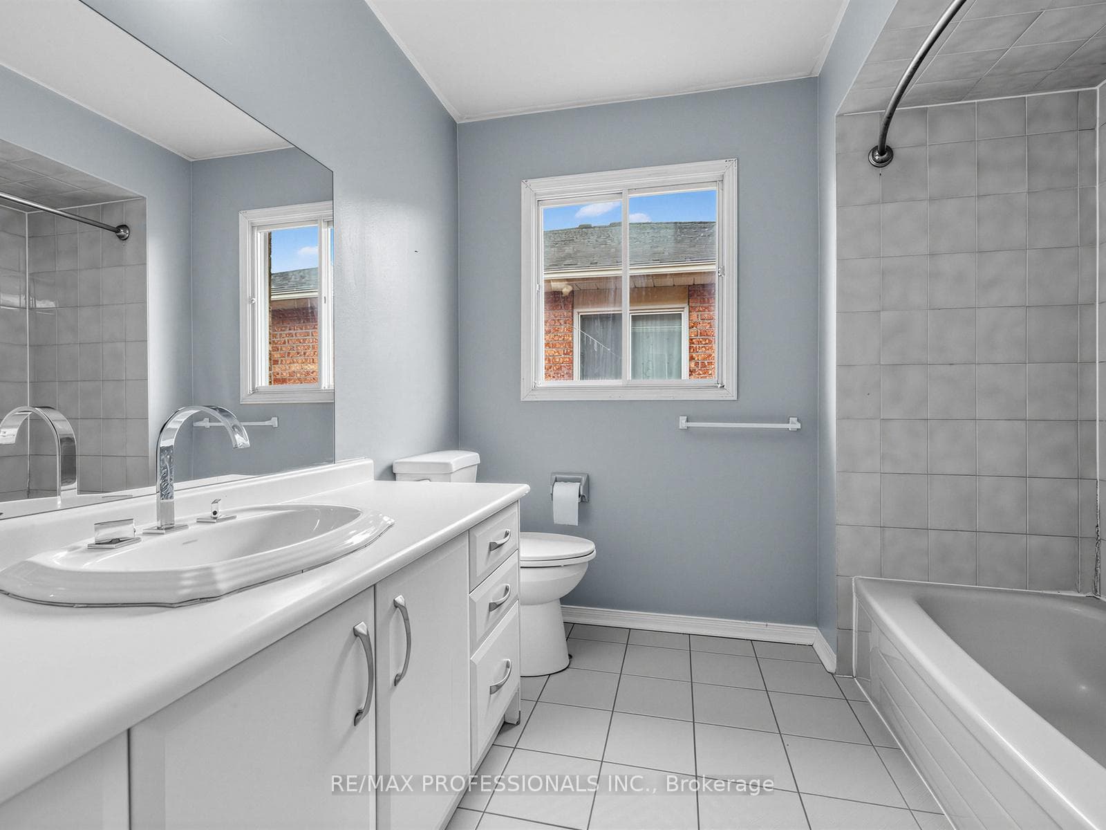 5 Coates Crescent photo 13