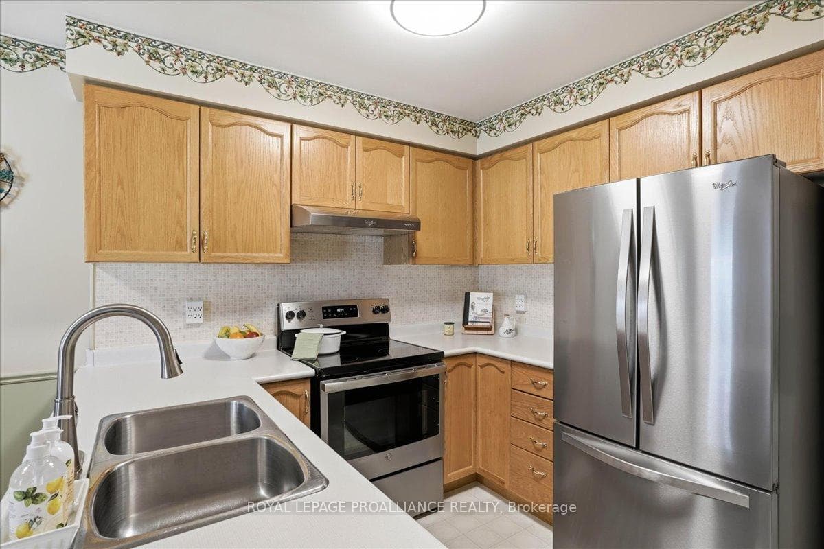 10 Fieldcrest Avenue photo 34