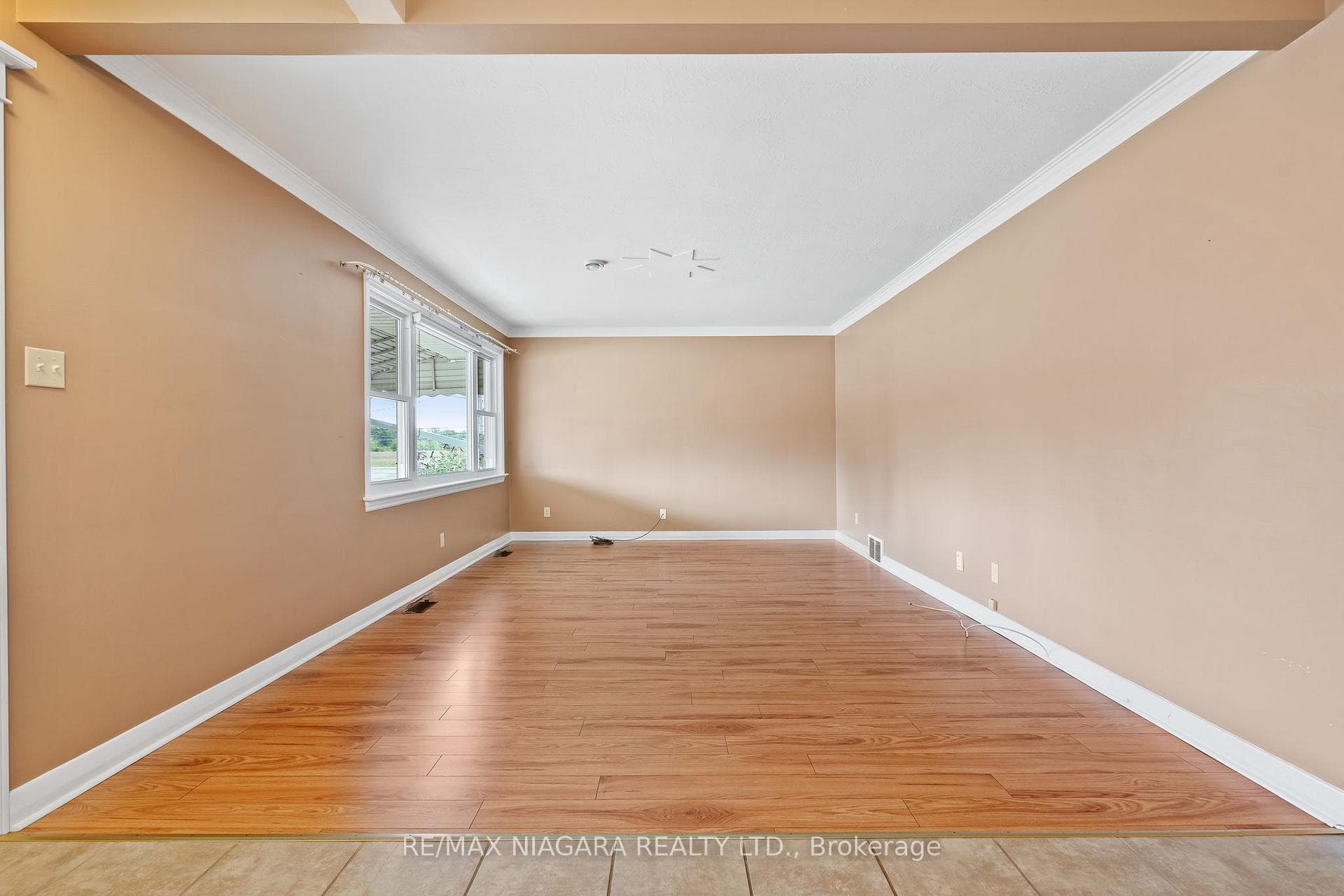 141 Mercury Avenue photo 5