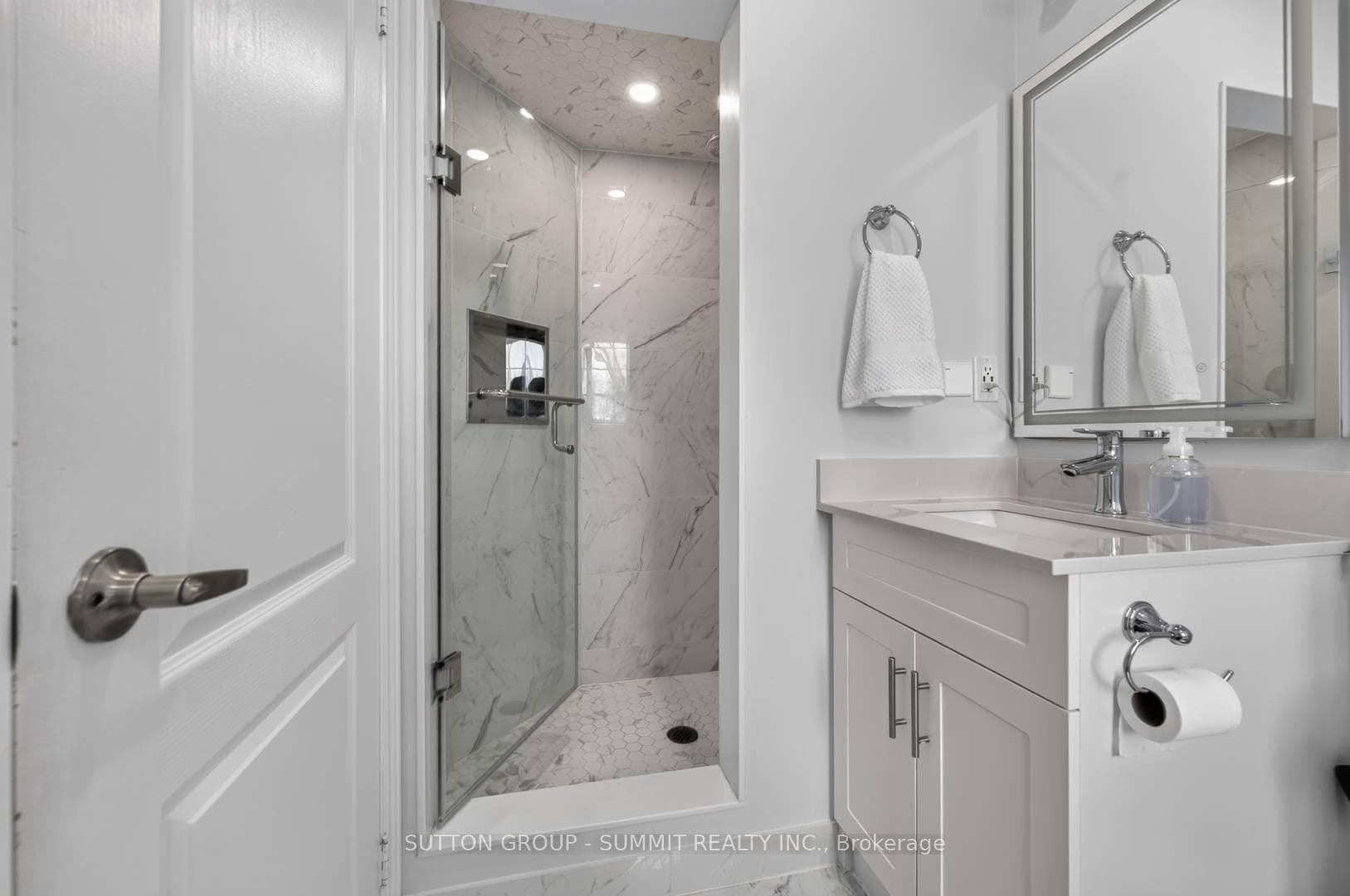 187 Kirkvalley Crescent photo 24
