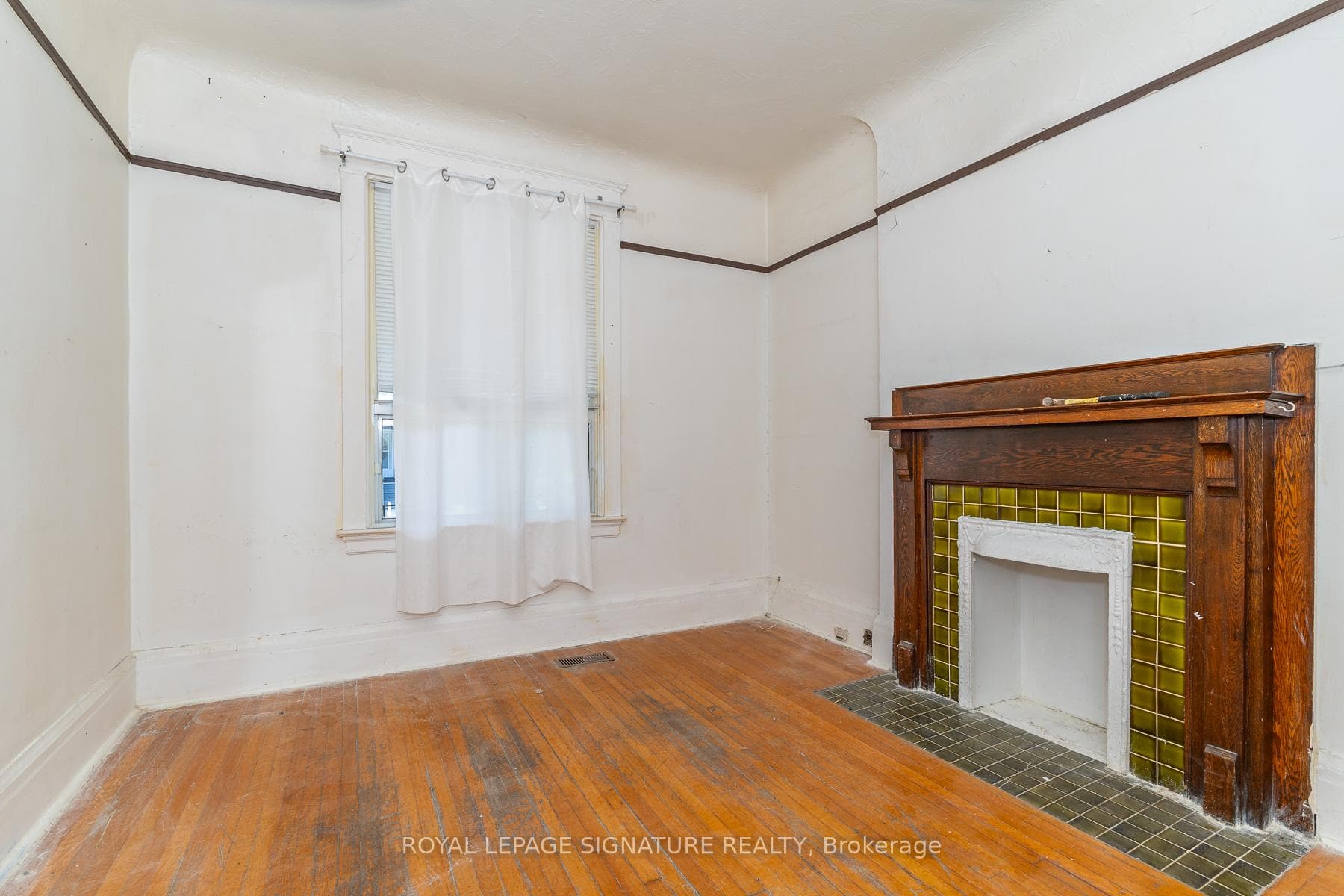 290 Margueretta Street photo 6