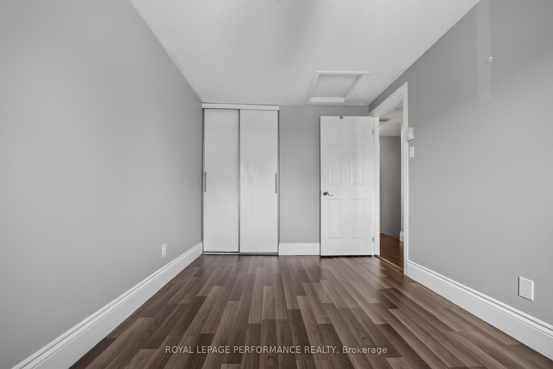 1304 Alness Court Unit 16 photo 39