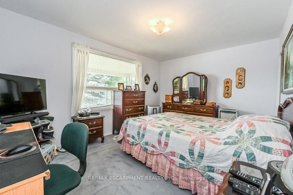 641 Limeridge Road photo 8
