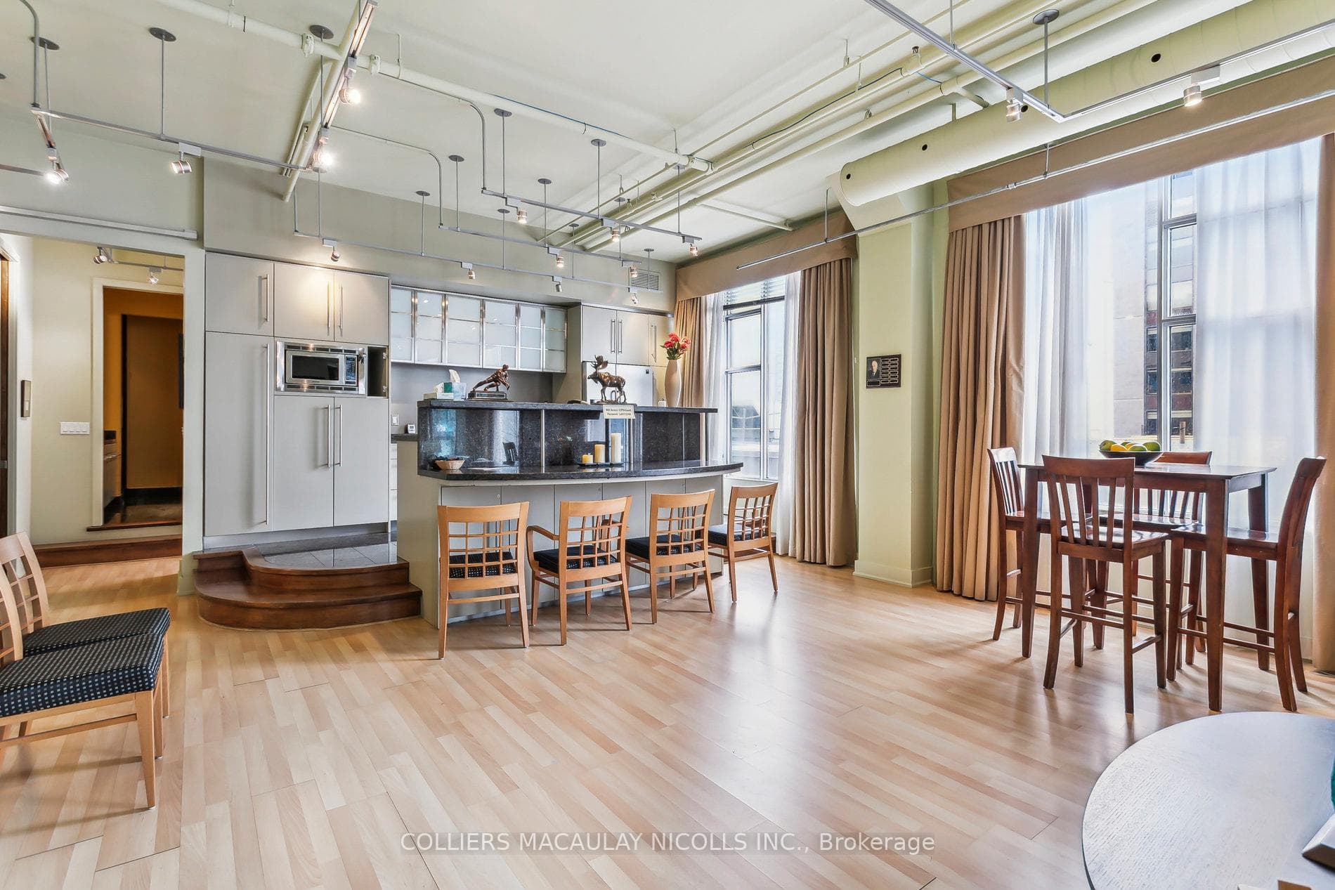477 Richmond Street Unit 602/604 photo 8