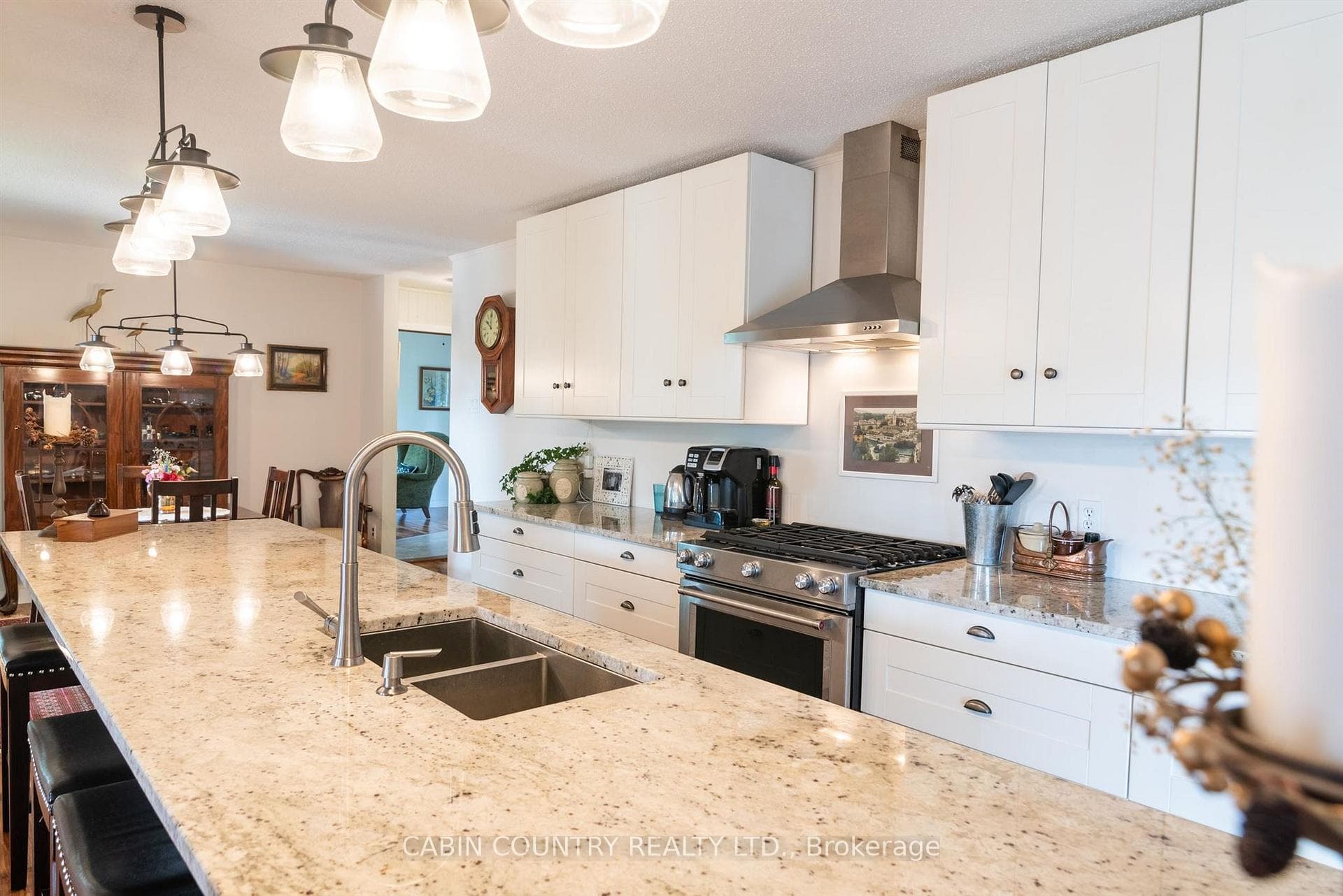881 Hilly Lake Road photo 17