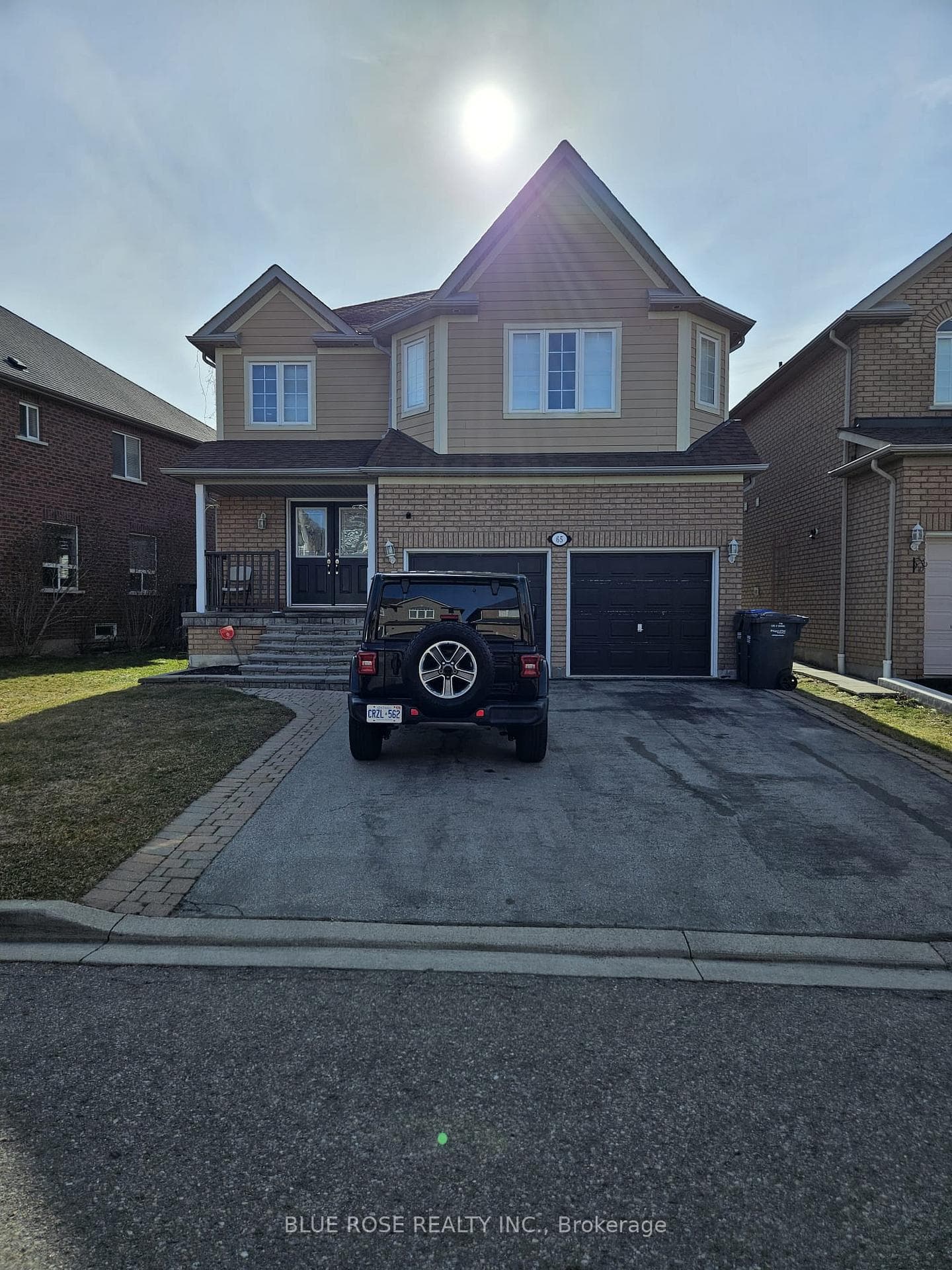 65 Newark Way photo 1