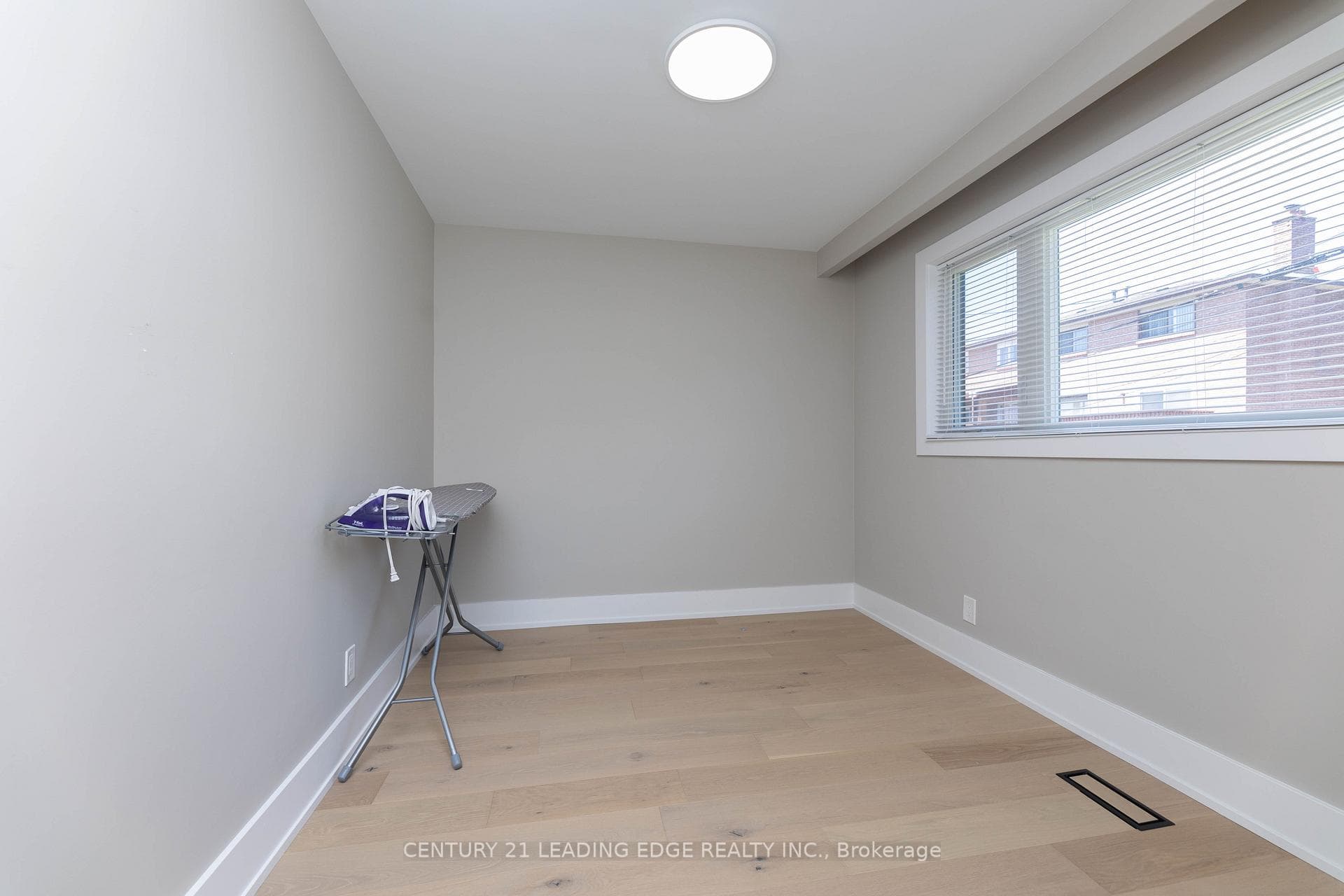 36 Dovehouse Avenue photo 18