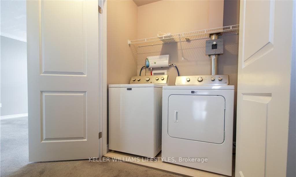 3415 Castle Rock Place Unit 14 photo 12