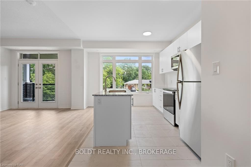 150 GLENDALE Avenue Unit 23 photo 7