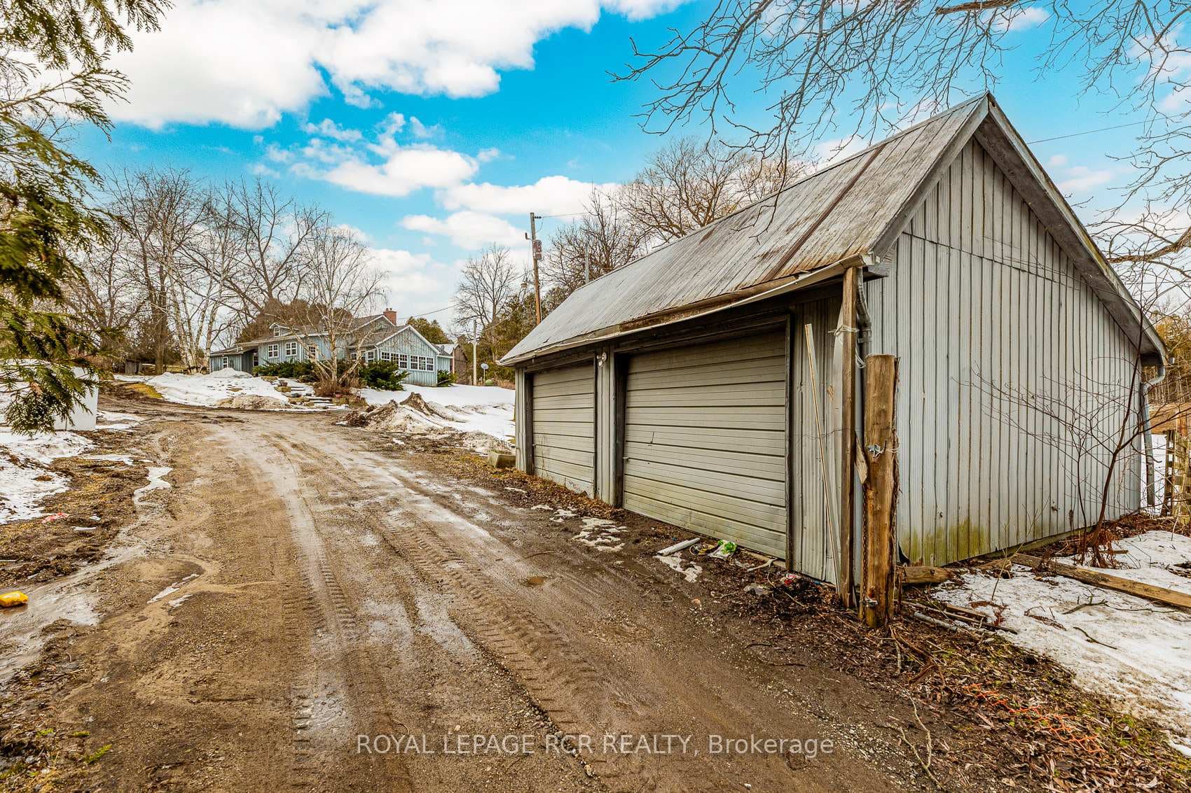 17130 The Gore Road photo 18