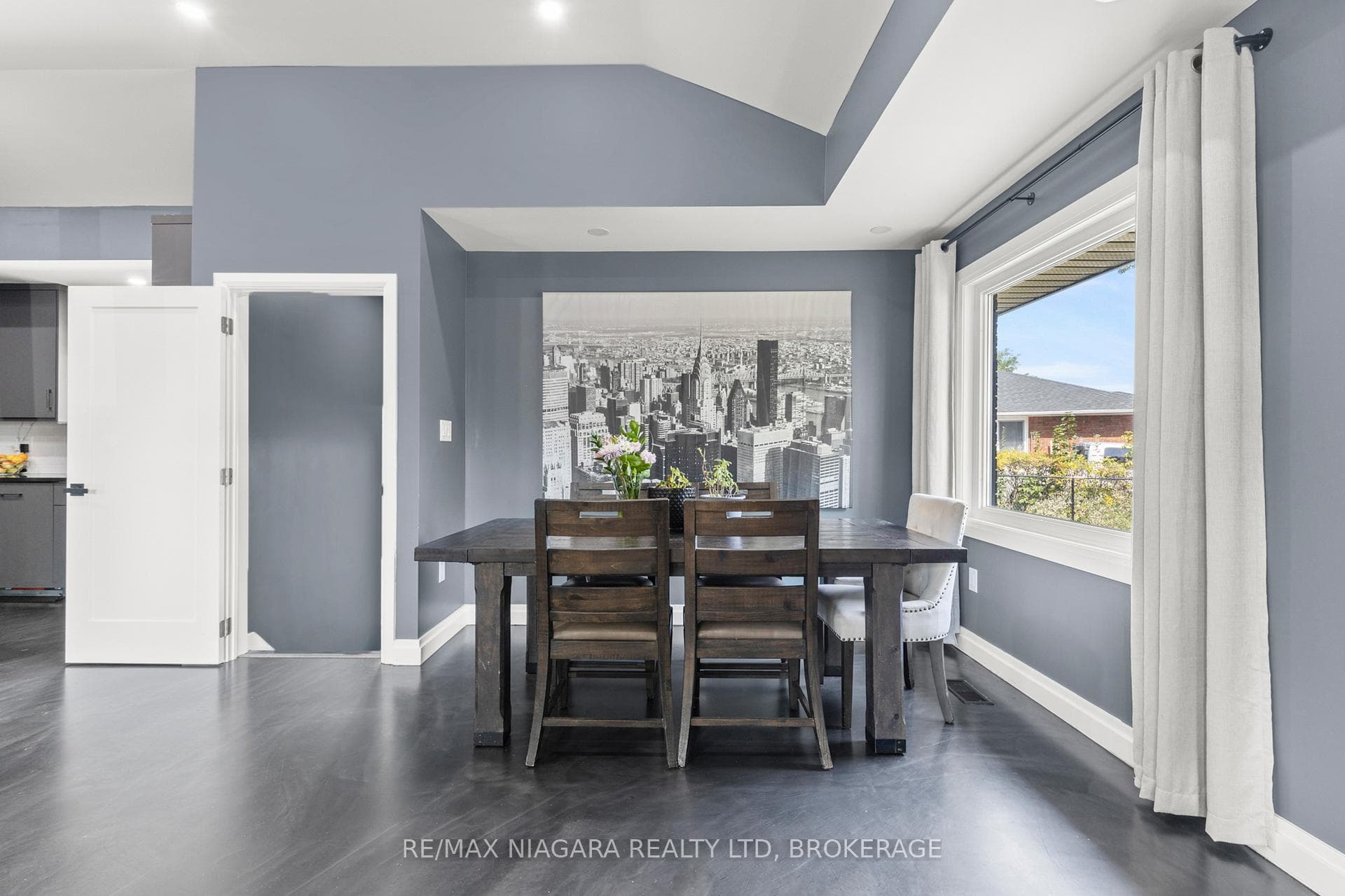 32 RIDGEWOOD Drive photo 13