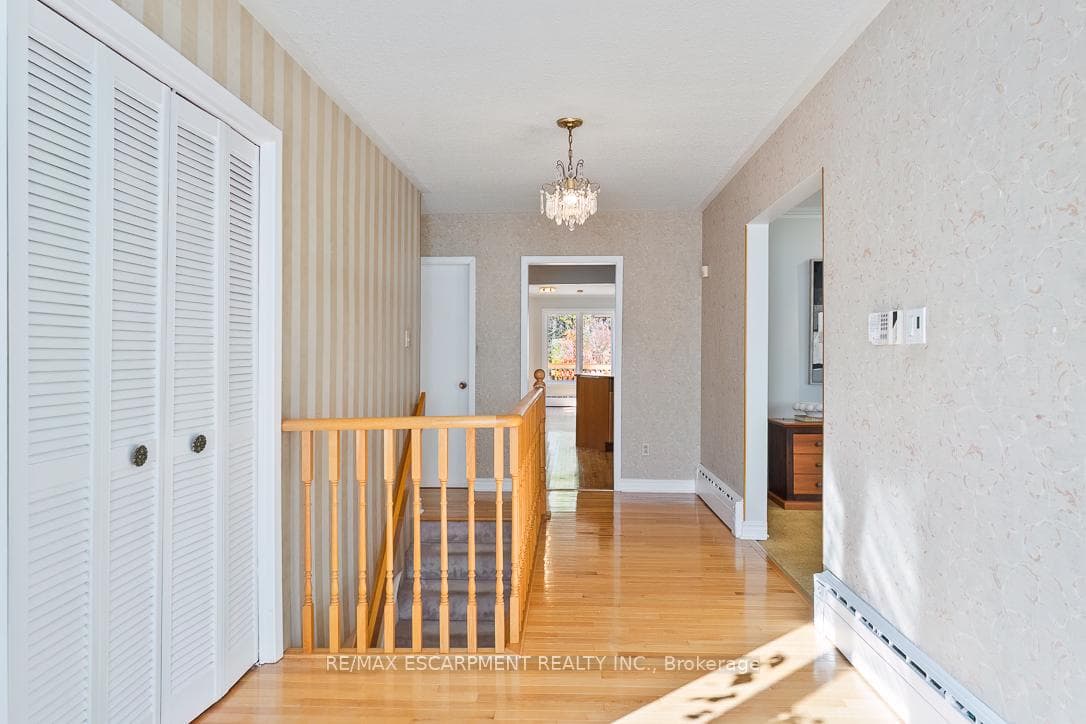 65 HARBORN Road photo 6